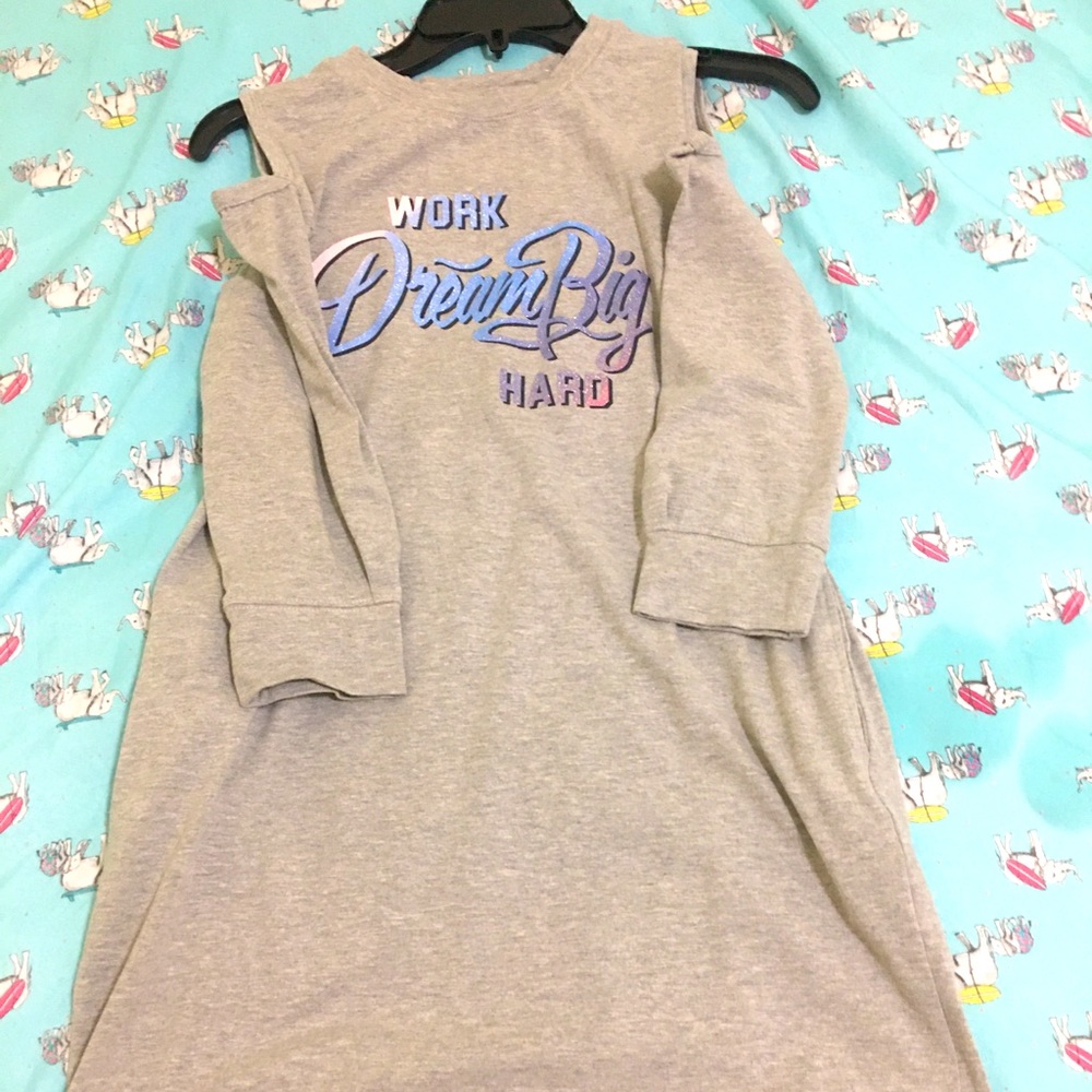 Casual dress, new but tag fall off